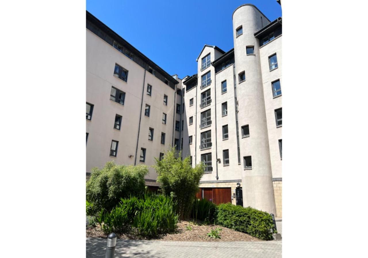爱丁堡Joivy Affordable 3,4,5 And 12 Bed Private Flats Next To Royal Mile (Adults Only)公寓 外观 照片