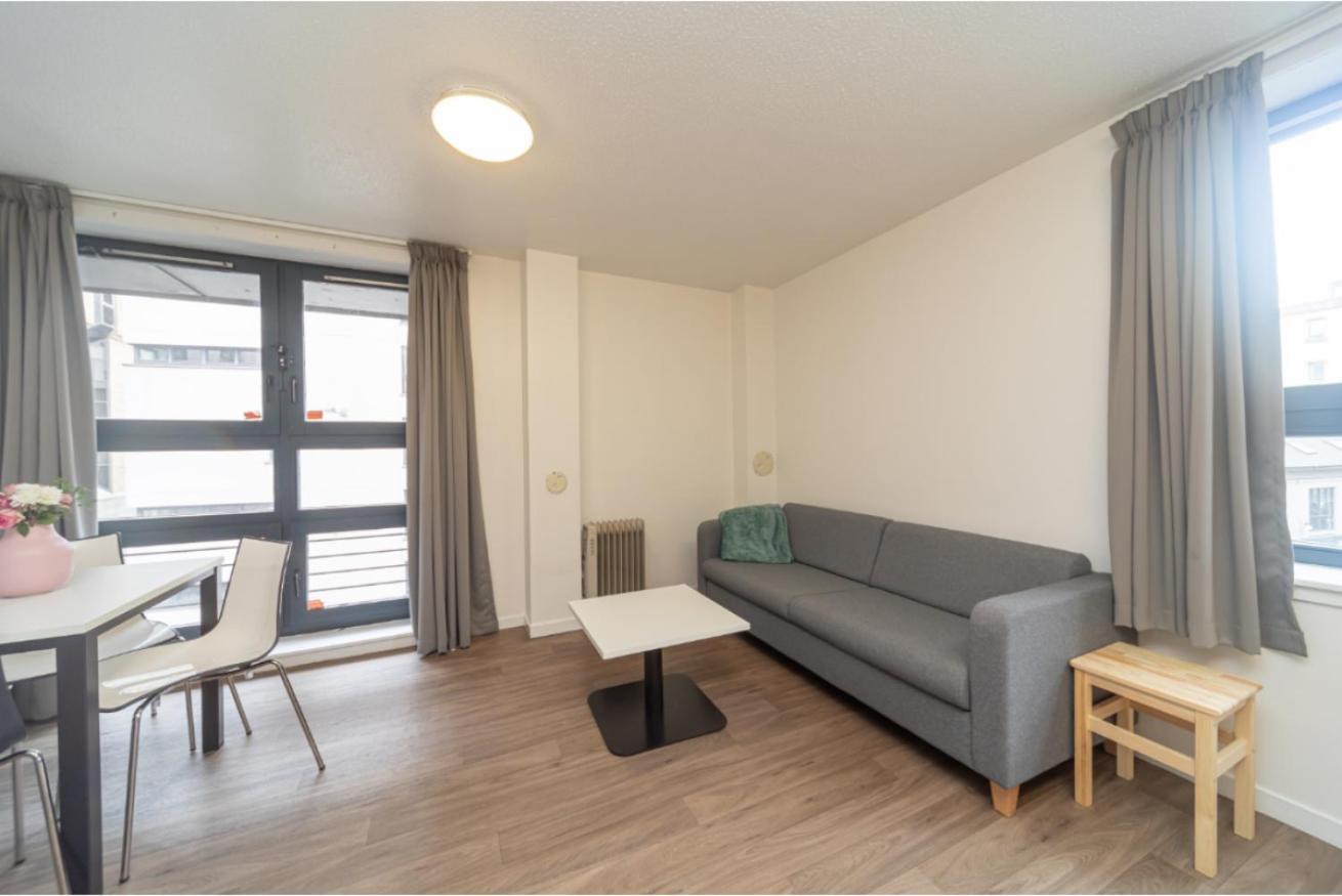 爱丁堡Joivy Affordable 3,4,5 And 12 Bed Private Flats Next To Royal Mile (Adults Only)公寓 外观 照片